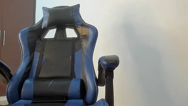 Snapshot of Milo_LatinBoy chatting on March 26, 2026, 7:52 pm Milo LatinBoy online show from March 26, 2026, 7:52 pm