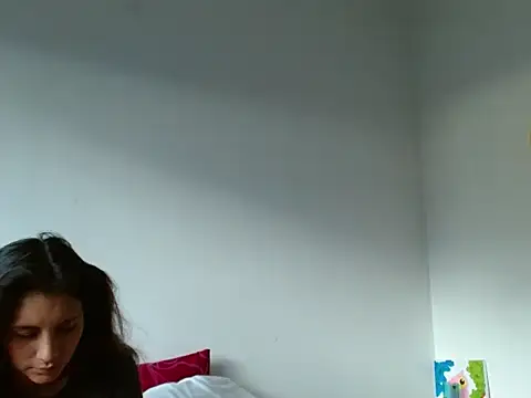 Snapshot of Violet_Donell chatting on June 19, 2026, 10:13 pm Violet Donell online show from June 19, 2026, 10:13 pm