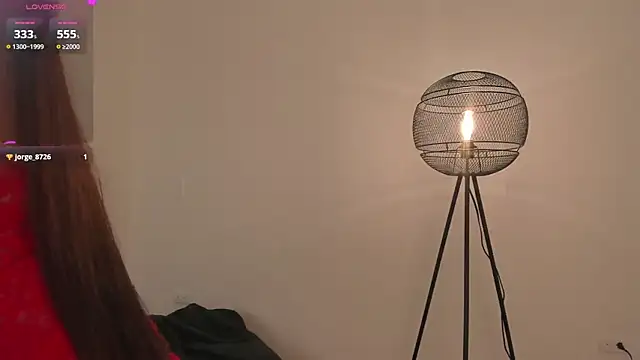 Snapshot of Rapumzell_ chatting on April 9, 2026, 2:00 am Rapumzell online show from April 9, 2026, 2:00 am