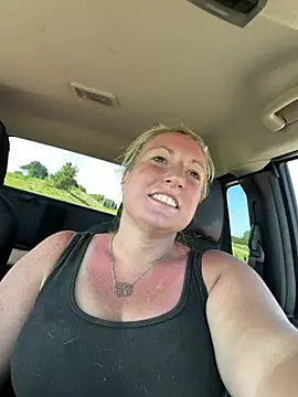 Snapshot of sweetkacibaby chatting on July 13, 2026, 9:39 pm sweetkacibaby online show from July 13, 2026, 9:39 pm