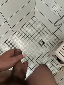 Snapshot of fleurdesi chatting on March 28, 2026, 7:41 am fleurdesi online show from March 28, 2026, 7:41 am