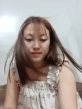 Snapshot of -Bitilu- chatting on May 18, 2026, 2:56 pm -Bitilu- online show from May 18, 2026, 2:56 pm