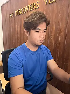 Titanryu online show from July 8, 2026, 3:33 am