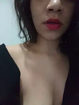 Morena  Florr online show from July 21, 2026, 7:43 am