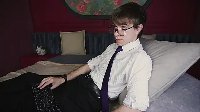 DaveBevy online show from July 17, 2026, 8:24 pm