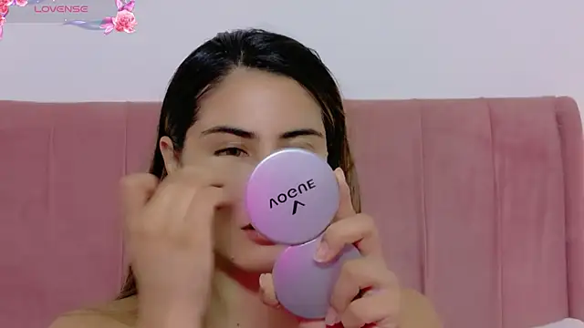 MoollyLove online show from July 1, 2026, 12:07 pm