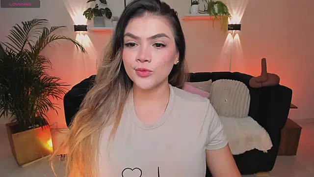 Sofia Velvetx online show from July 22, 2026, 3:31 am