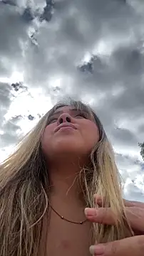 NinaValencia  online show from April 7, 2026, 9:04 pm