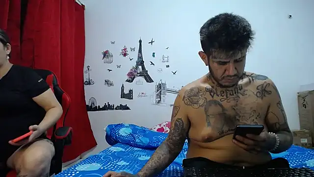 allison maxtattoo  online show from May 6, 2026, 2:19 am