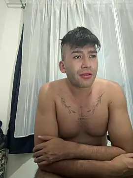 Snapshot of MathiasJRhadams chatting on March 27, 2026, 2:06 am MathiasJRhadams online show from March 27, 2026, 2:06 am