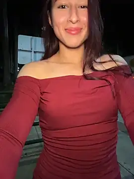 Debby ryann online show from April 17, 2026, 5:10 am