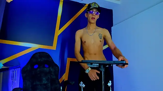 dante brown 555 online show from April 1, 2026, 5:19 am