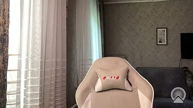 Snapshot of mason_silver chatting on June 19, 2026, 9:13 am mason silver online show from June 19, 2026, 9:13 am