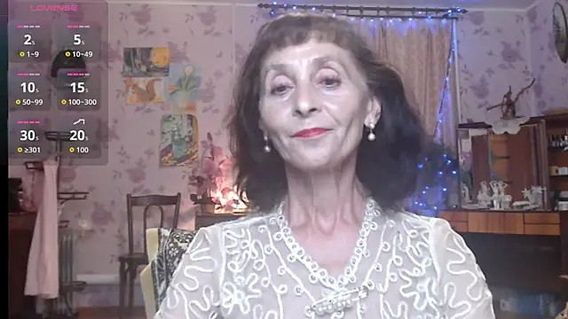 Snapshot of Shooting-Star- chatting on July 17, 2026, 5:07 pm Shooting-Star- online show from July 17, 2026, 5:07 pm