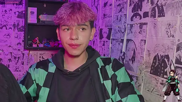 Snapshot of Mikey_TR chatting on April 5, 2026, 3:26 am Mikey TR online show from April 5, 2026, 3:26 am