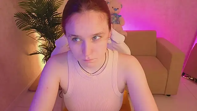 SweetieBlush online show from June 10, 2026, 12:55 am