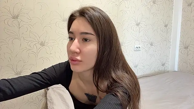 NamiLoon online show from April 8, 2026, 4:01 am