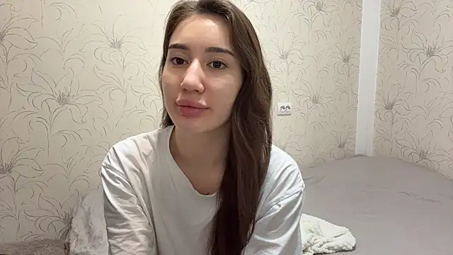 NamiLoon online show from April 9, 2026, 2:55 am