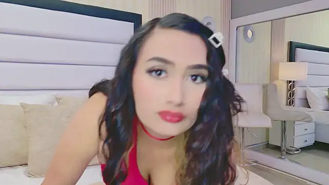 LexiSmile online show from May 6, 2026, 1:16 pm
