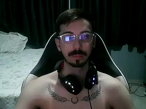 magrinhosafe1 online show from March 29, 2026, 11:54 am