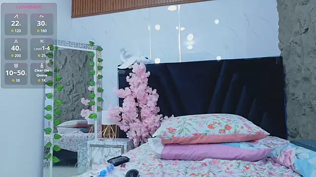 Naturalebonyy online show from June 20, 2026, 4:48 am
