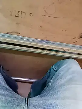 herochoclateboy online show from March 29, 2026, 4:56 am