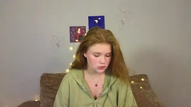 Snapshot of BeautifulPleasureFairy chatting on April 13, 2026, 8:53 am BeautifulPleasureFairy online show from April 13, 2026, 8:53 am