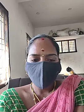 Snapshot of Tamil_Sangeetha chatting on June 5, 2026, 3:02 am Tamil Sangeetha online show from June 5, 2026, 3:02 am