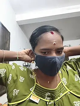 Snapshot of Tamil_Sangeetha chatting on July 15, 2026, 4:34 pm Tamil Sangeetha online show from July 15, 2026, 4:34 pm