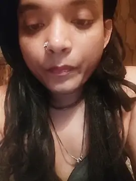 Snapshot of SweetTsAngel chatting on June 2, 2026, 6:21 pm SweetTsAngel online show from June 2, 2026, 6:21 pm