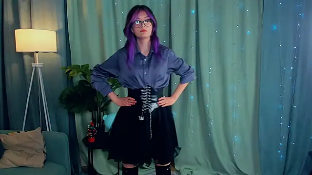 SuRenzi online show from April 1, 2026, 3:42 pm