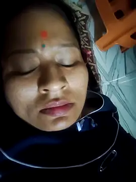 Snapshot of Chandni78 chatting on April 5, 2026, 2:31 am Chandni78 online show from April 5, 2026, 2:31 am