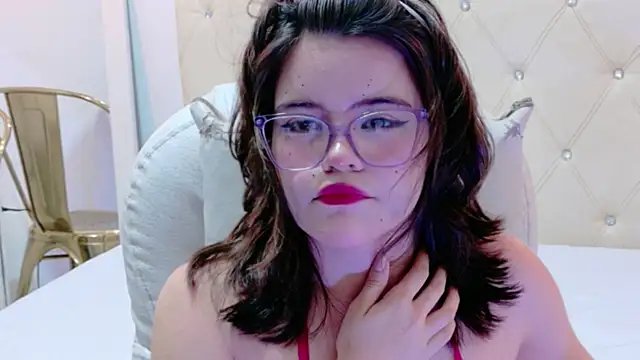 Snapshot of Alexa_Missfortune chatting on April 8, 2026, 10:21 pm Alexa Missfortune online show from April 8, 2026, 10:21 pm