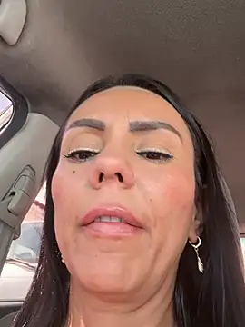 SofiParma online show from May 5, 2026, 7:11 pm