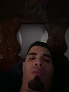 Snapshot of Josehjr chatting on April 5, 2026, 12:35 pm Josehjr online show from April 5, 2026, 12:35 pm