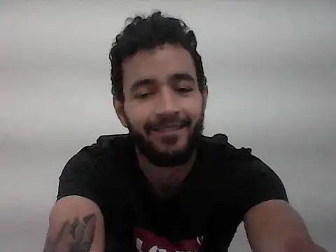 Snapshot of NoxxVx chatting on June 4, 2026, 12:49 am NoxxVx online show from June 4, 2026, 12:49 am