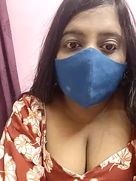 Snapshot of Tami-sonia chatting on April 10, 2026, 4:01 pm Tami-sonia online show from April 10, 2026, 4:01 pm