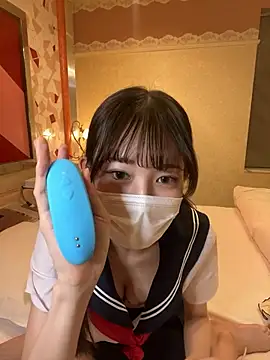 yuki2210 online show from April 24, 2026, 7:22 am