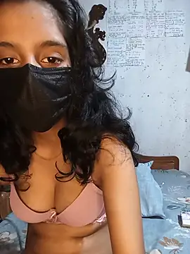 manu babe online show from July 18, 2026, 2:43 pm
