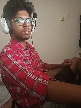 letsplaygame online show from May 17, 2026, 7:28 am