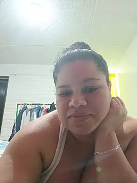 Snapshot of AuraDush chatting on July 24, 2026, 2:31 am AuraDush online show from July 24, 2026, 2:31 am