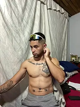 Sexmuscle17 online show from July 9, 2026, 8:35 pm
