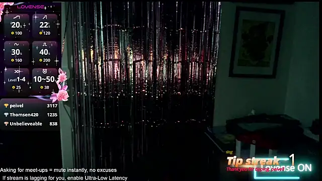 CutieTracer online show from May 7, 2026, 11:43 pm