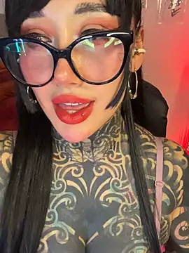 Snapshot of Musedreams chatting on April 4, 2026, 2:21 am Musedreams online show from April 4, 2026, 2:21 am