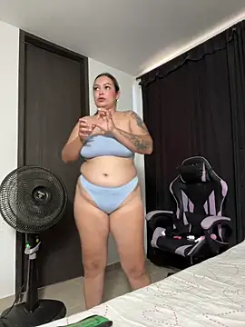Sofia- - online show from May 6, 2026, 9:42 pm