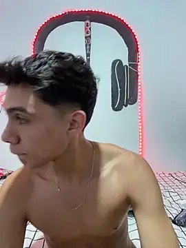 jmaxter online show from April 14, 2026, 4:40 am