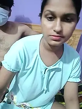 Snapshot of Jerin_Couple61 chatting on July 12, 2026, 5:31 am Jerin Couple61 online show from July 12, 2026, 5:31 am
