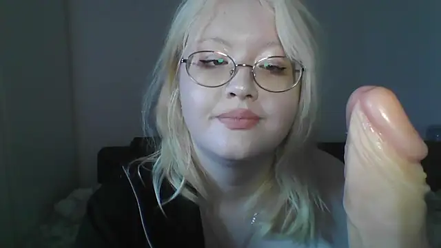 Elayne Sweet online show from April 22, 2026, 6:05 am