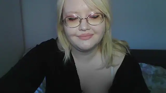Elayne Sweet online show from May 8, 2026, 6:08 am
