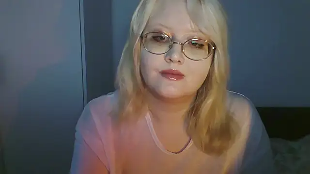 Snapshot of Elayne_Sweet chatting on June 7, 2026, 6:06 am Elayne Sweet online show from June 7, 2026, 6:06 am
